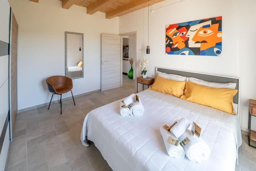 Casal Del Sole - Il Girasole Apartman Montefelcino Kültér fotó